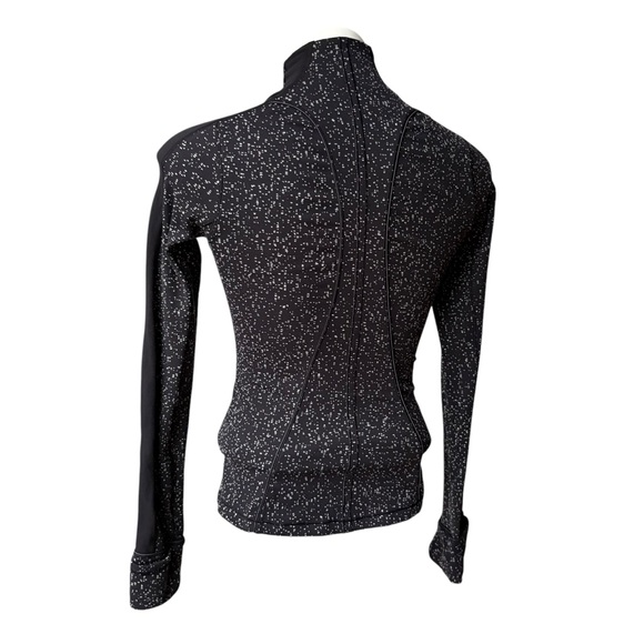 Lululemon Run Briskly 1/2 Zip Top Jacquard Black White Thumbhole, Sz 4 - Picture 7 of 15